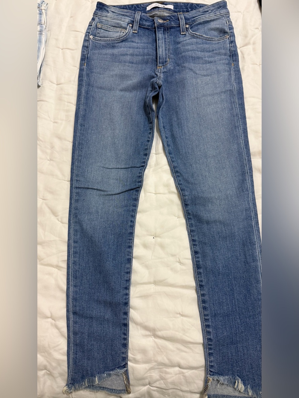 Joe's Jeans Skinny Jeans in Light Blue Wash